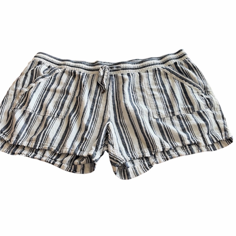 St. John's Bay Women's Striped Cargo Shorts Linen Blend Size 3X Ties Pockets